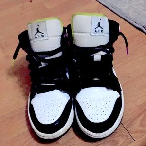 Only worn twice didn’t like them